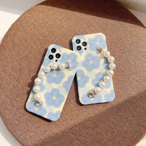 Blue Flower Case With Pearl Chain
