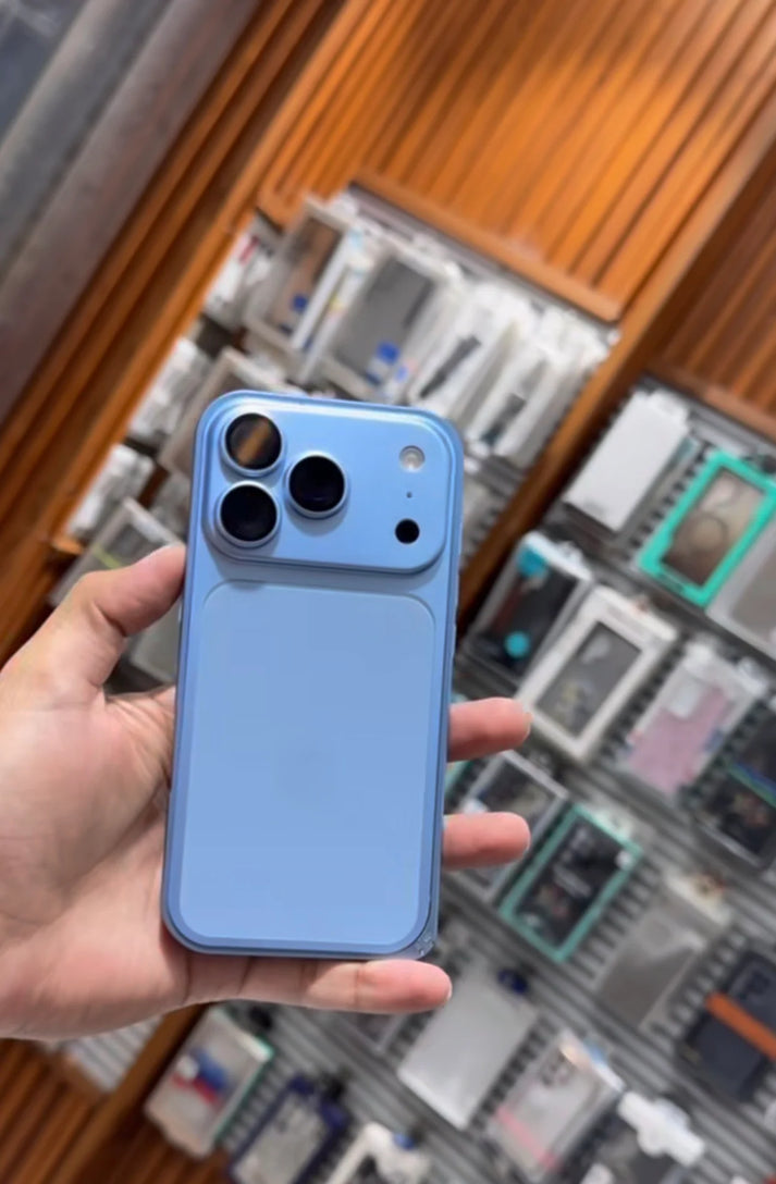 Upgrade the look of your iPhone with our iPhone 18 Pro & Pro Max Converter Case!