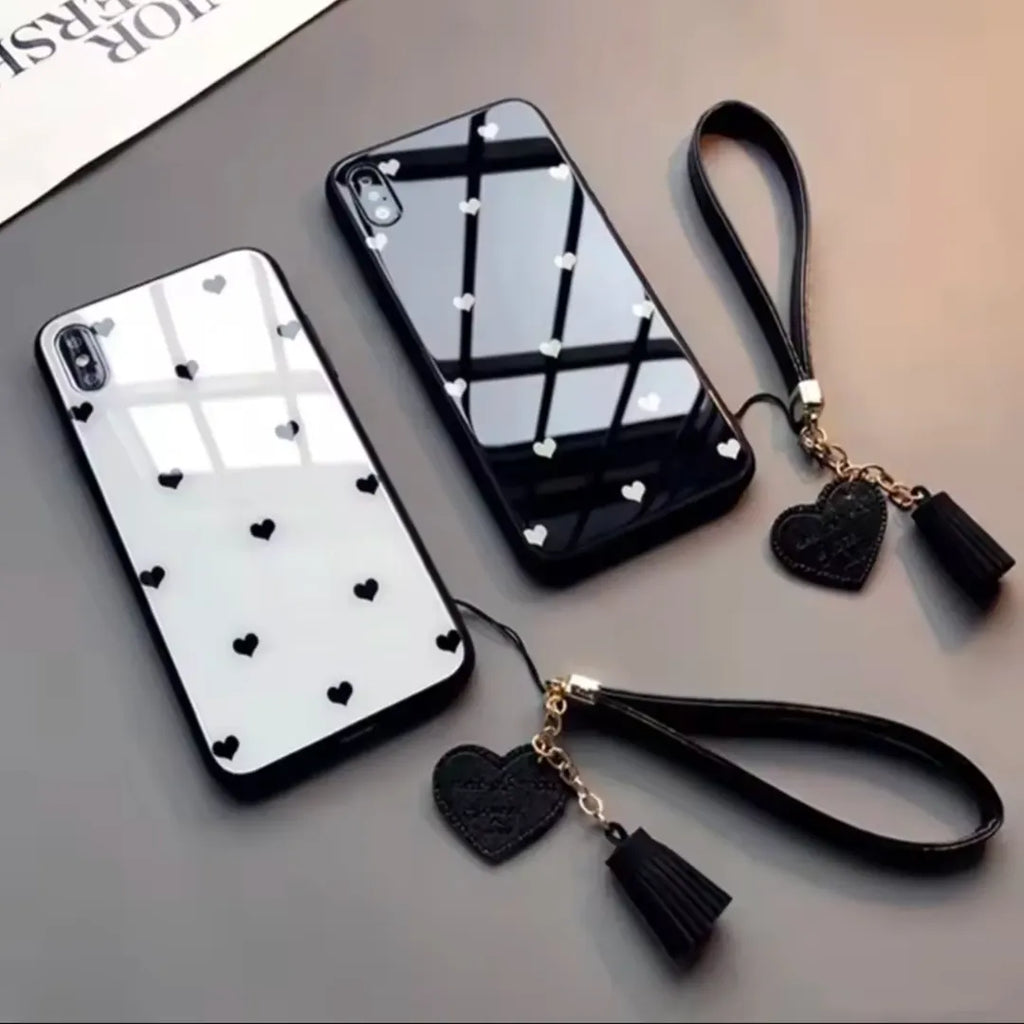 Black & White Heart Chain Case