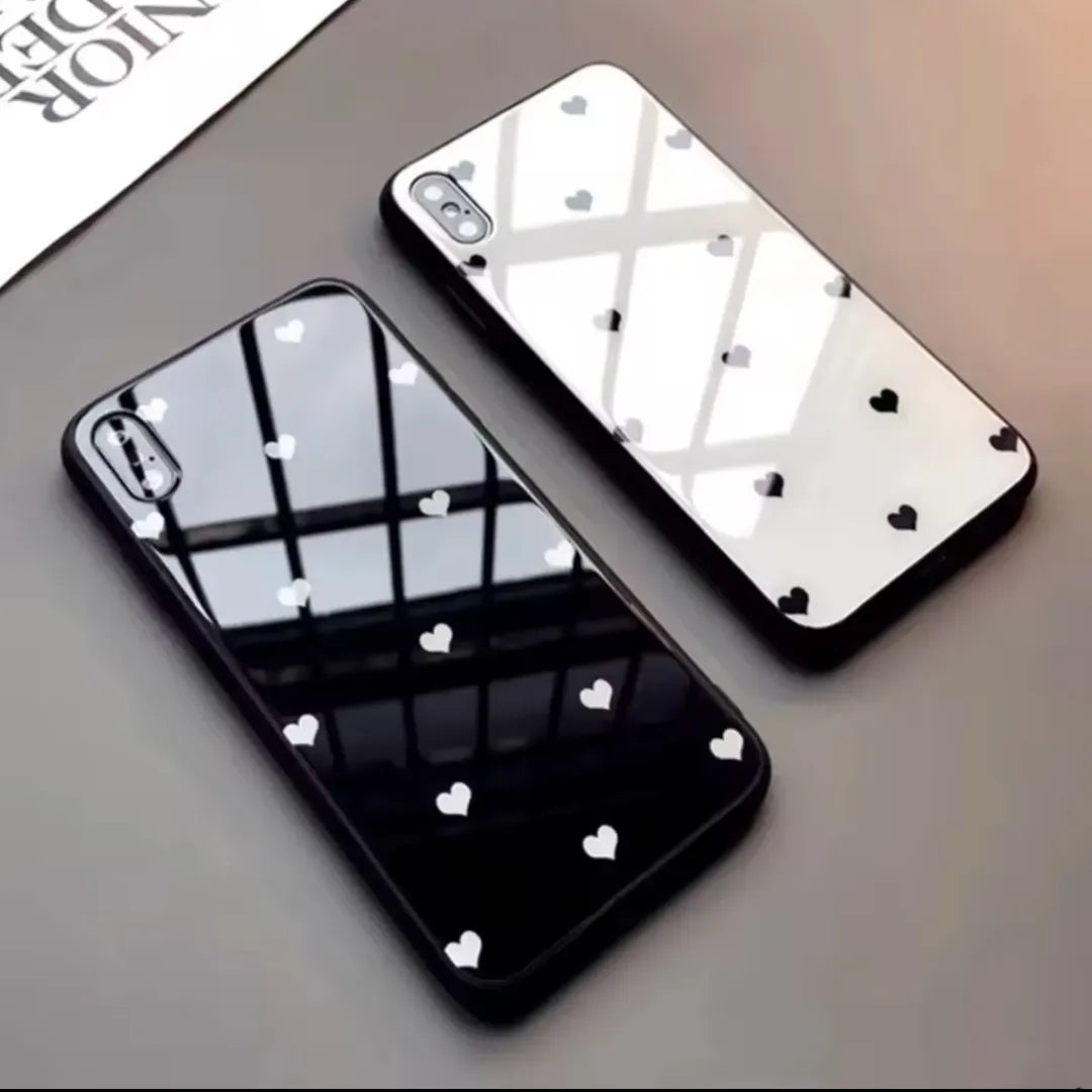 Black & White Heart Chain Case