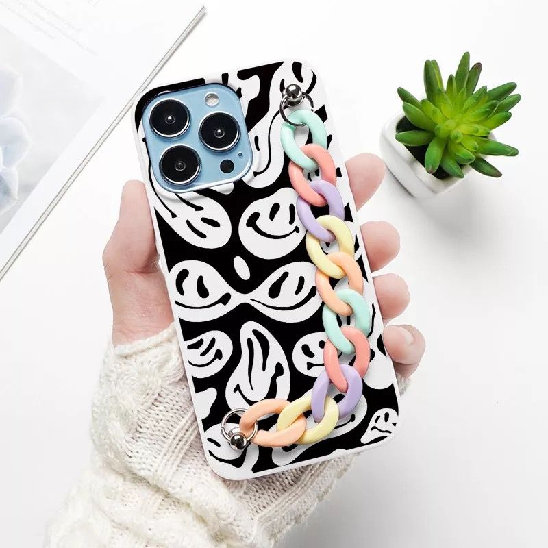 Smileys Case With Multicolor Chain